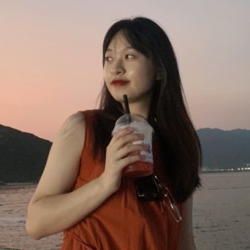 Tracia Zhong